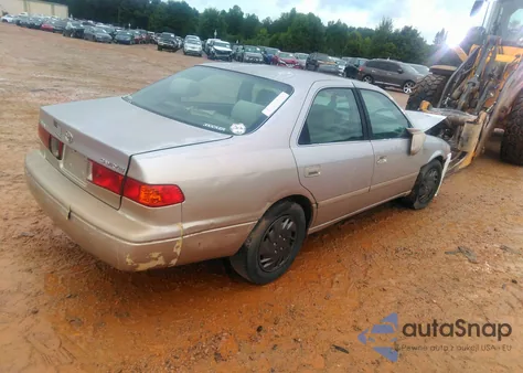 2001 Toyota Camry Le из США, поврежденный, VIN 4T1BG22K71U866878